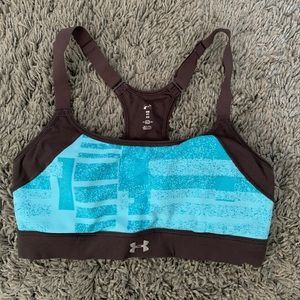 Small Under Armour Sports Bra